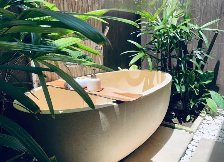 4 BR villa in Kerobokan Seminyak 3