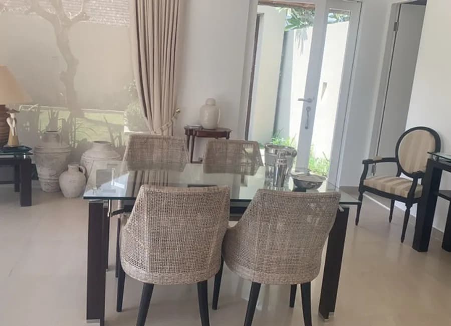 Leasehold - Spacious Renovated Villa with Large Garden in Prime Umalas Location 2