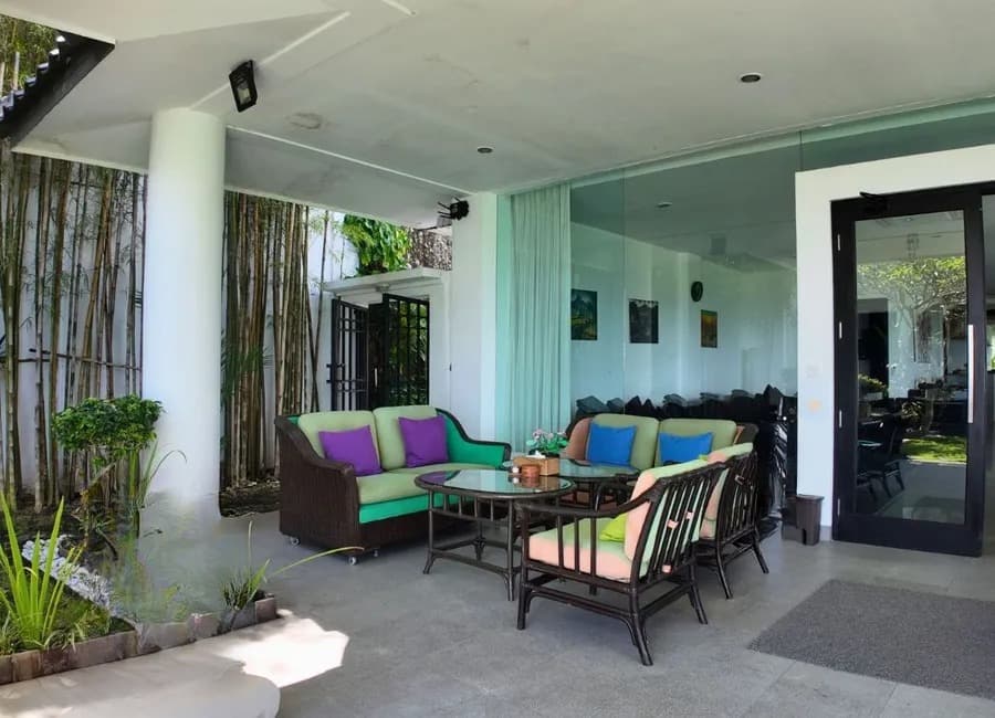 Rare Cliffside Villa in Jimbaran with Panoramic Ocean Views 3