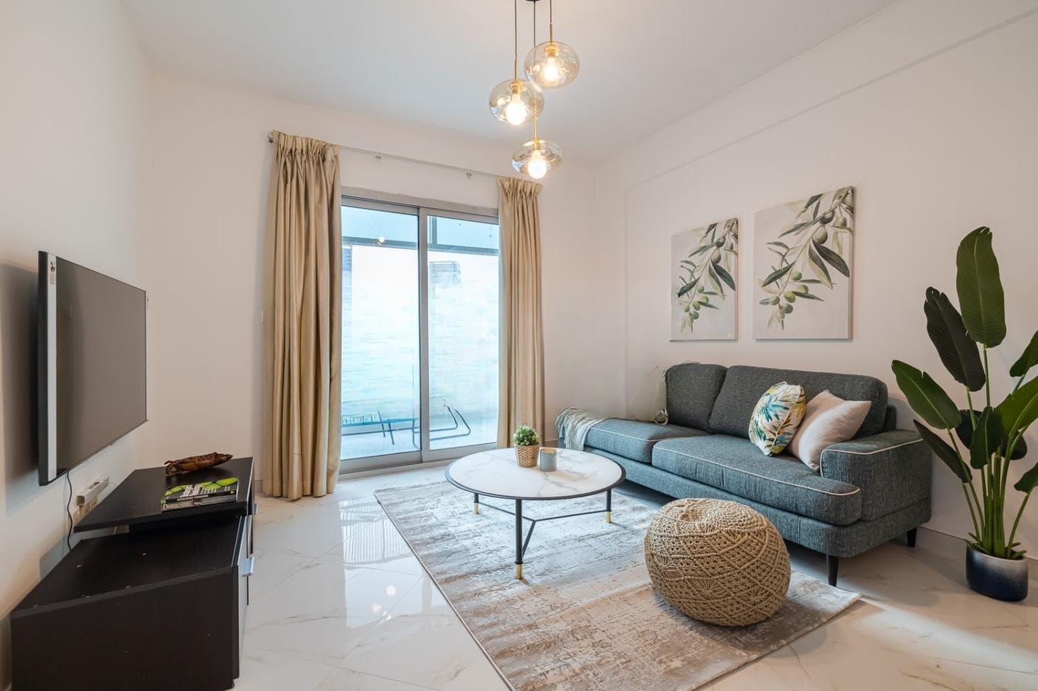 2 Bedroom Apartment in Marina Diamond 5 4