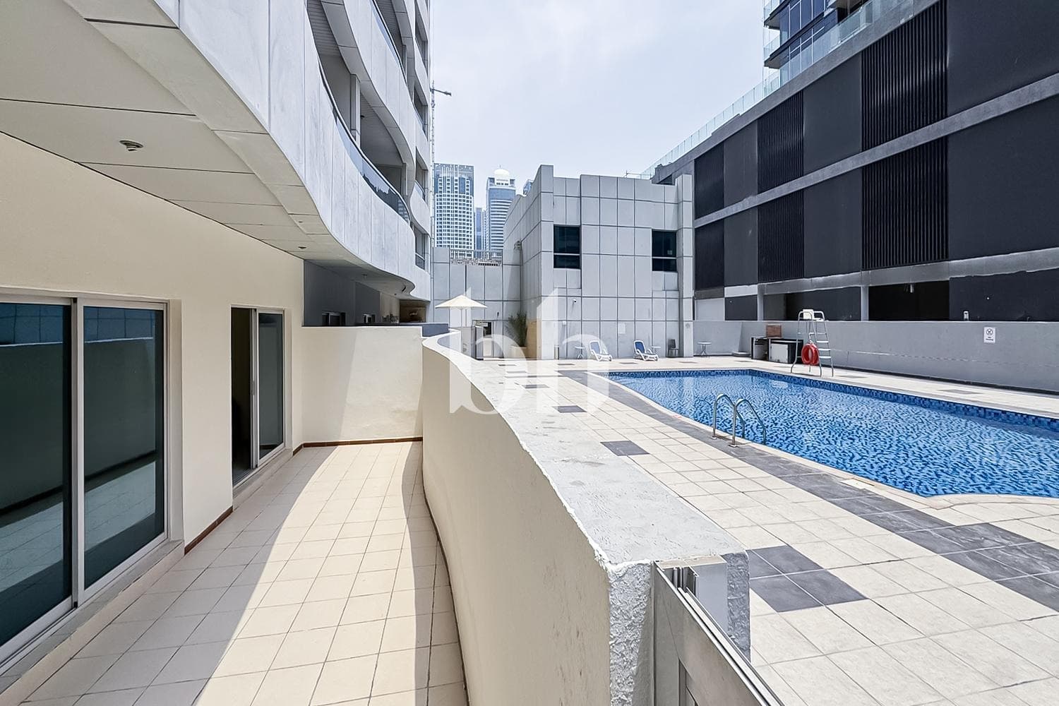 2 Bedroom Apartment in Marina Diamond 5 5