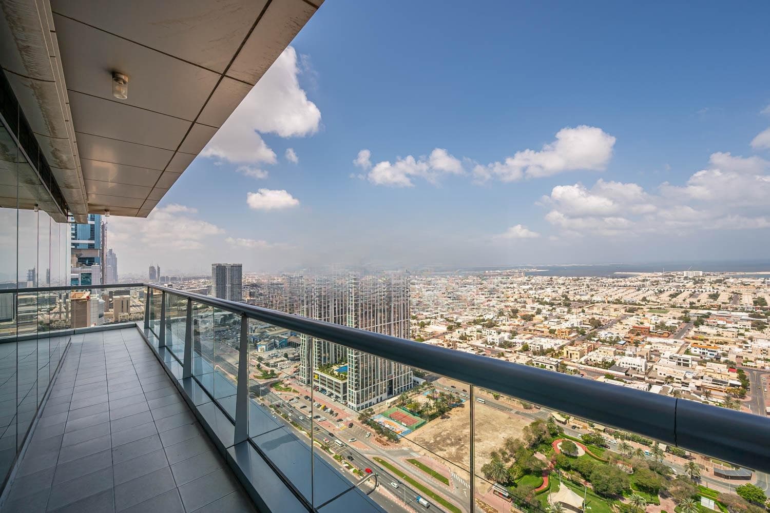 2 Bedroom Apartment in Four Points by Sheraton 2