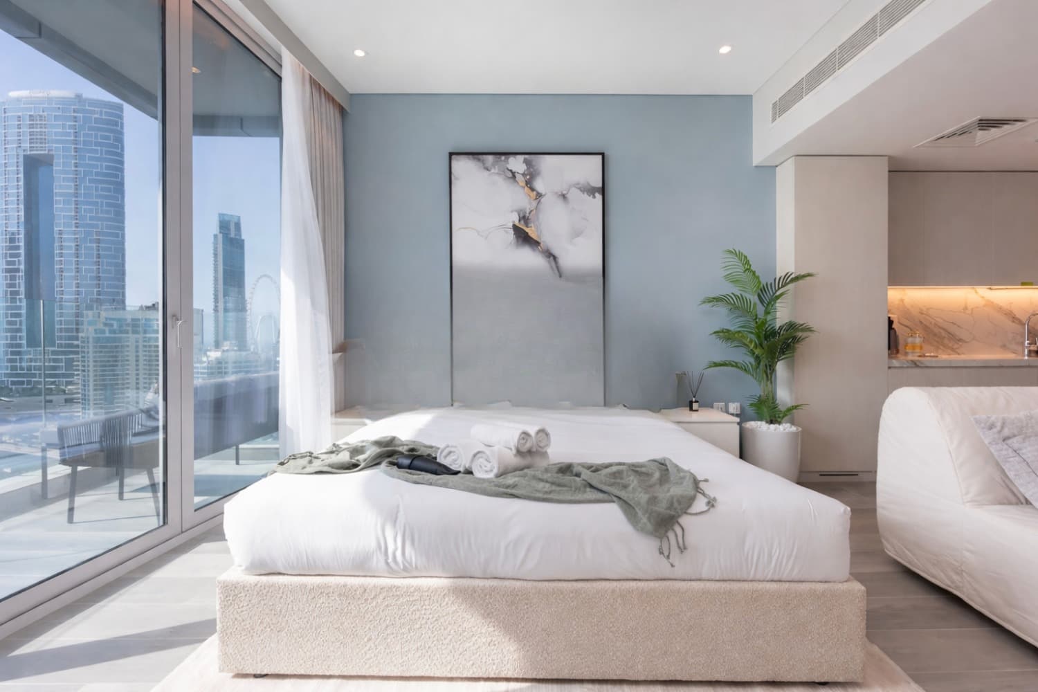 Studio Apartment in Marina Star