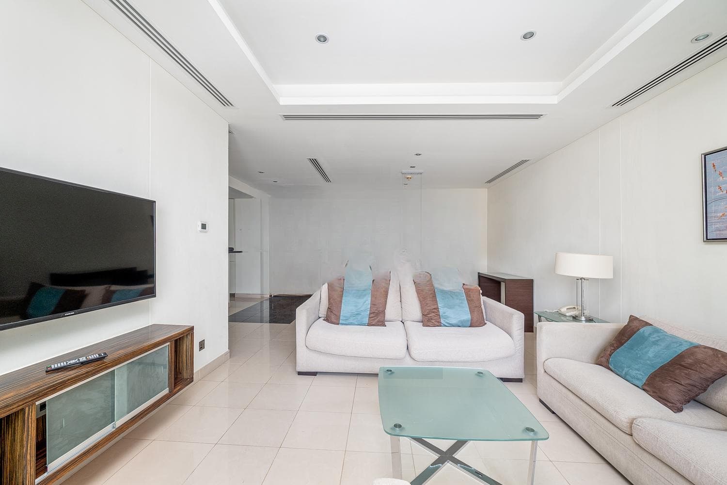 3 Bedroom Apartment in Bonnington Tower 2