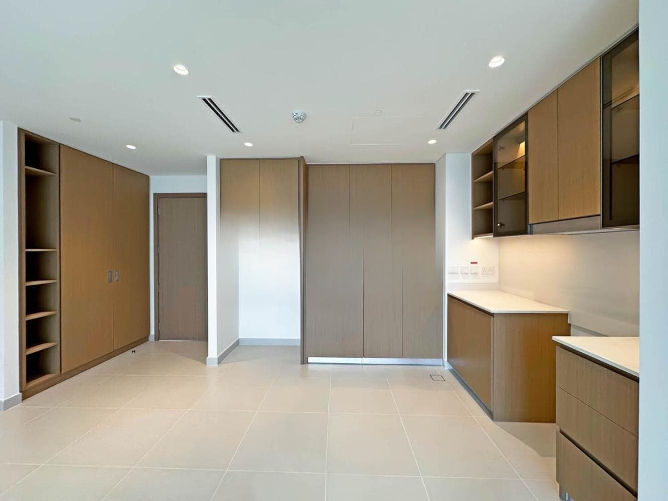 2 Bedroom Apartment in Savanna Building 1 3