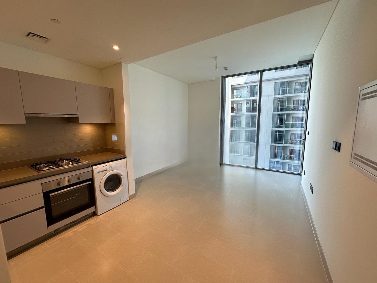 1 Bedroom Apartment in Sobha Creek Vistas Tower B 4