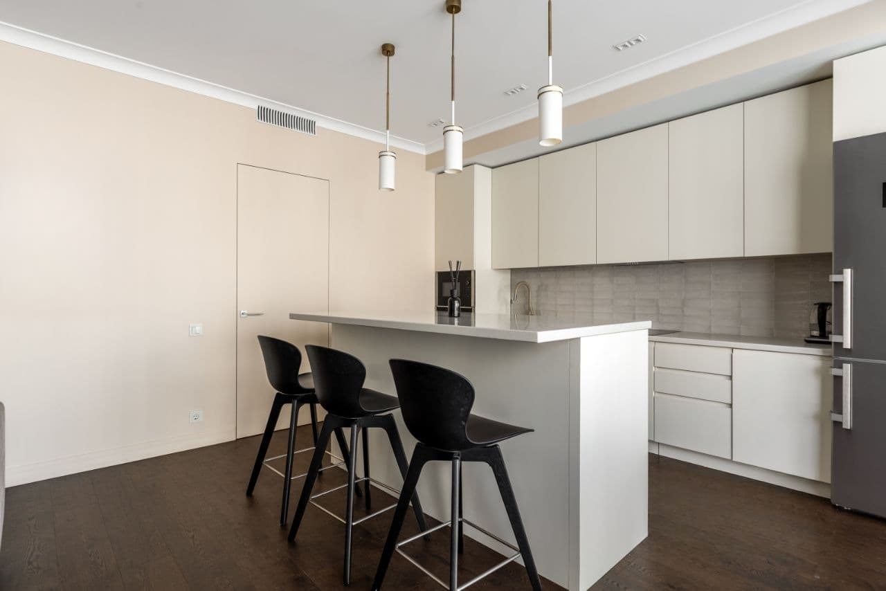 3-bedroom apartment for rent in Moscow 5