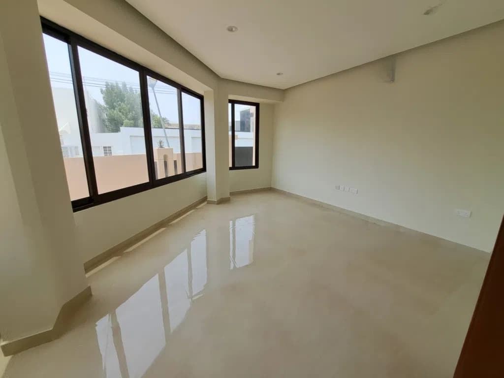 6-bedroom villa for rent in Muscat 3