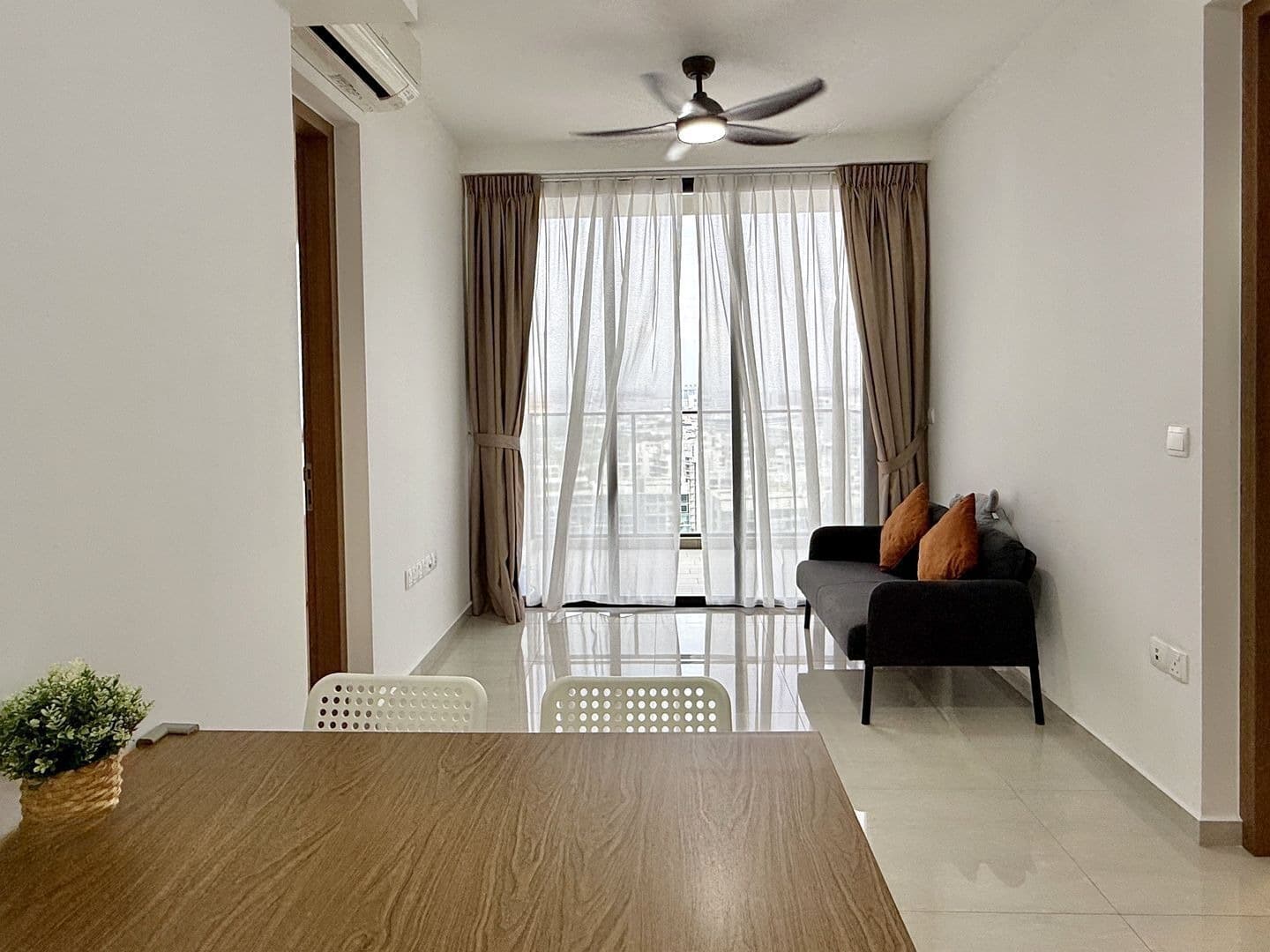 Whistler Grand (D5), Apartment - For Rent 4