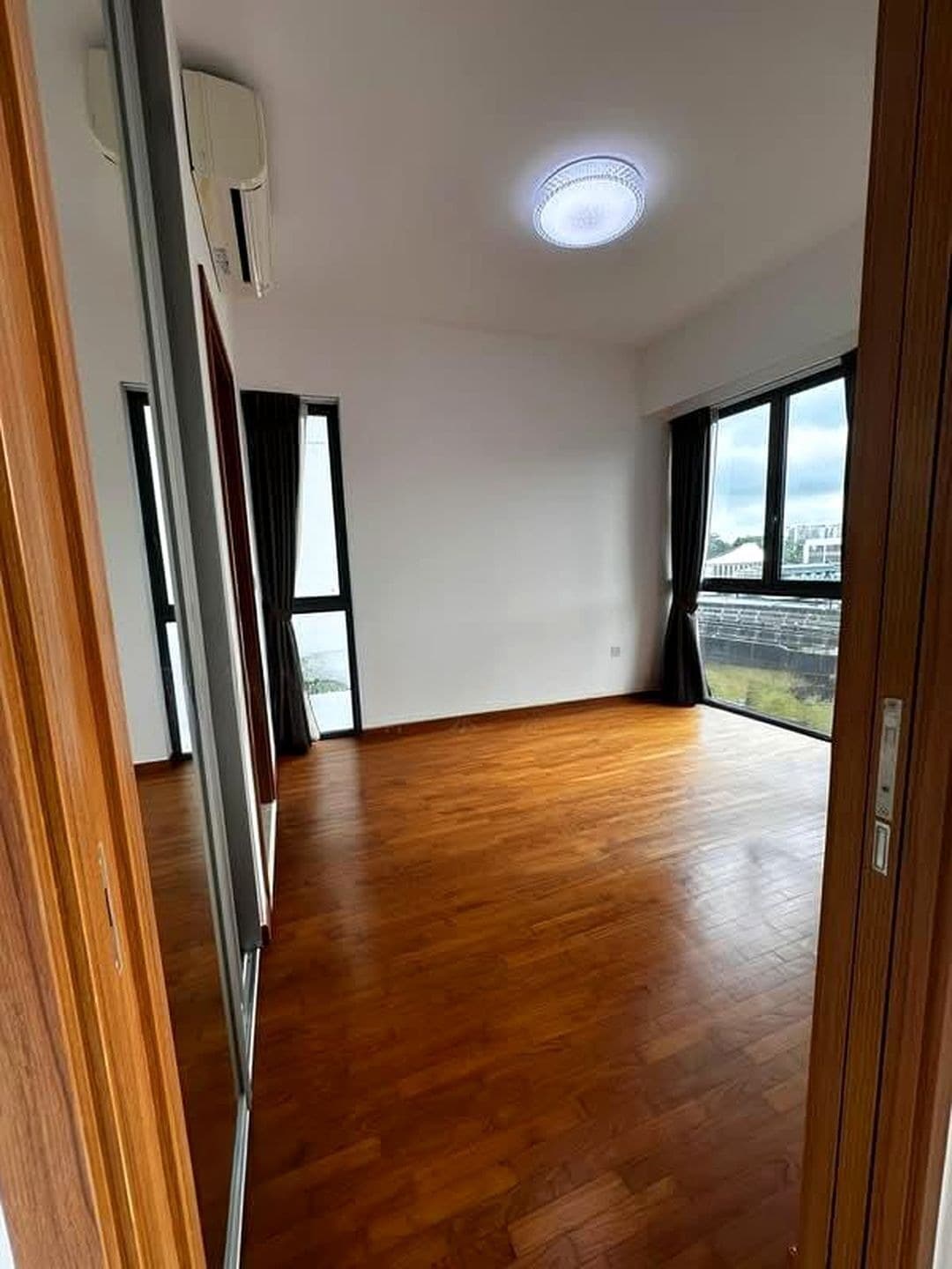 Watertown (D19), Apartment - For Rent 2